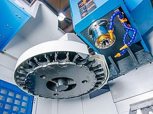 Фото 24 - MetalTec TOPMILL 650S 4-х осевой вертикальный обрабатывающий центр с ЧПУ.