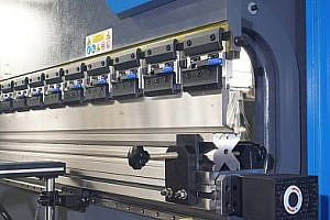 Фото 37 - MetalTec HBС 170/3200 4+1 ЧПУ МТ-15  Листогибочный пресс с ЧПУ.