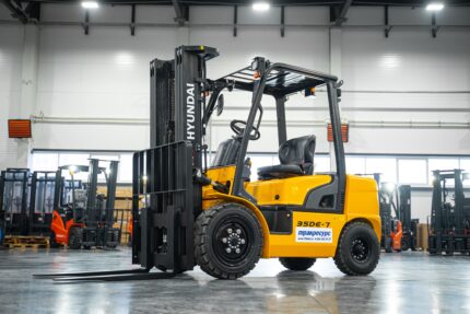 Вилочный погрузчик Hyundai 35DE-7